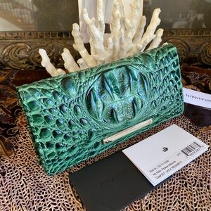🐊PARAKEET MELBOURNE Brahmin ADY Wallet NWT